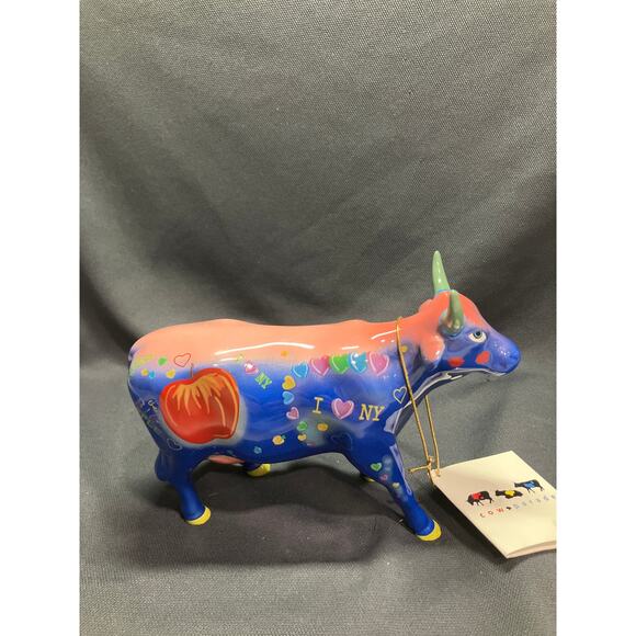 Cow Parade Big Apple Cow Figurine, Westland Giftware, #9163, No Box‎ - Picture 3 of 9